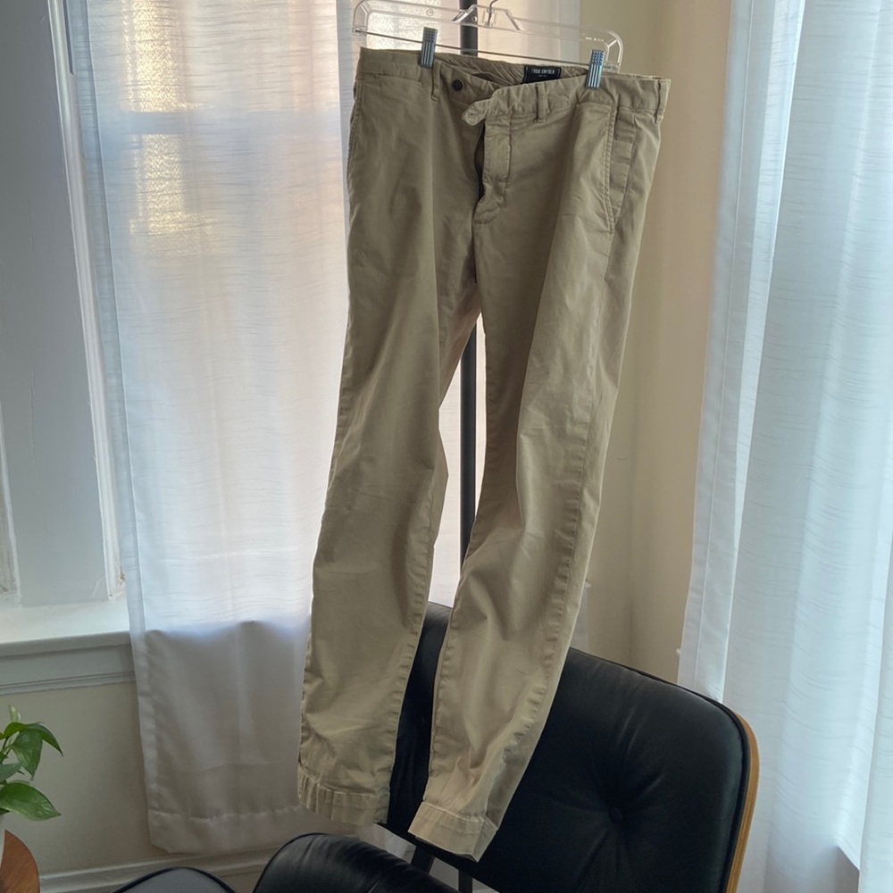 Todd Snyder Straight fit tab front Chinos 32x32